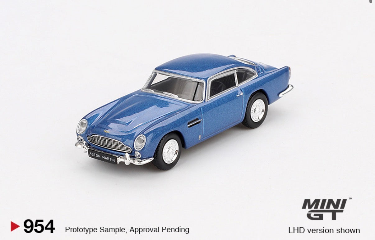 MINI GT ASTON MARTIN DB5 SIERRA BLUE